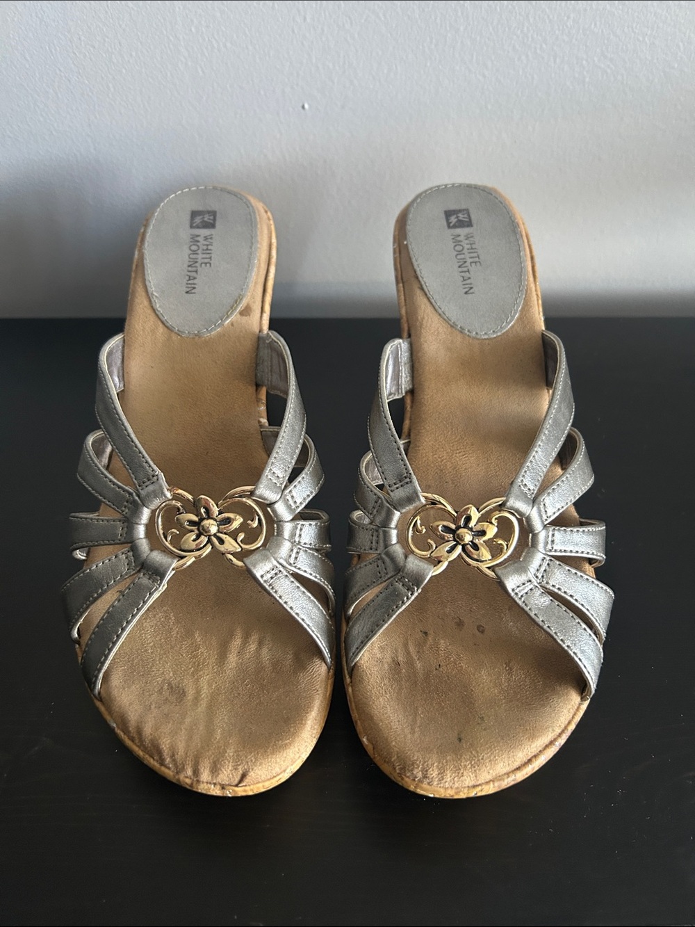 White Mountain Metallic Silver Slide Sandals with Gold Accent 9